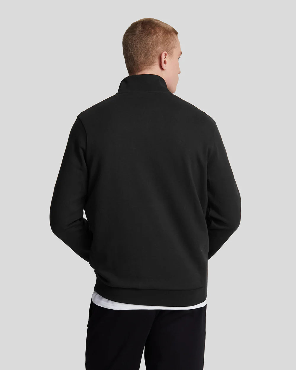Lyle and Scott Loopback Quarter Zip Sweat Jet Black hinten