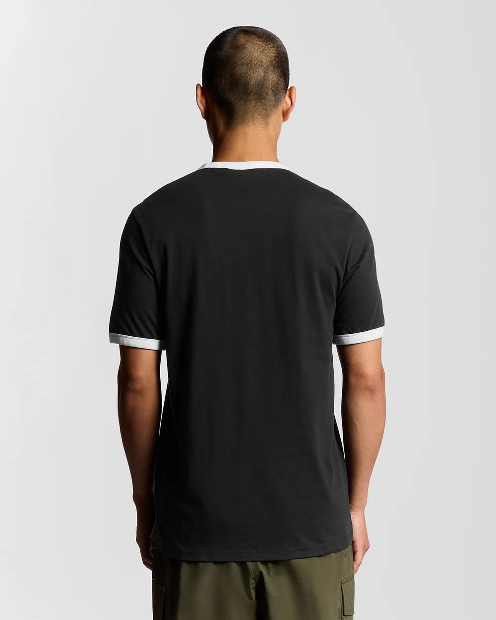 Lyle & Scott Ringer T-Shirt Jet Black White hinten