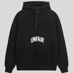Ein schwarzer Unfair Ninja Zipper  von vorne